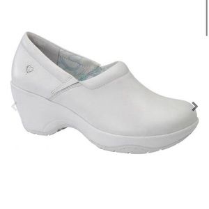 Nurse Mates clogs